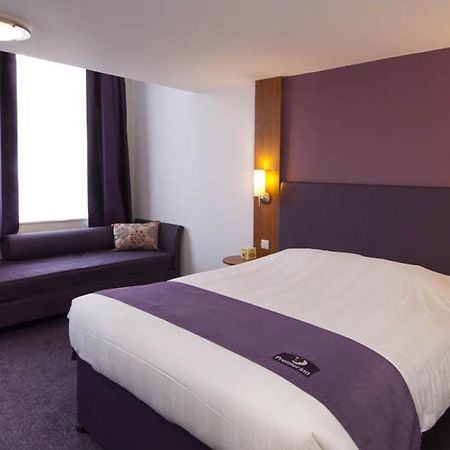 Premier Inn Exeter Central St. Davids Exterior foto