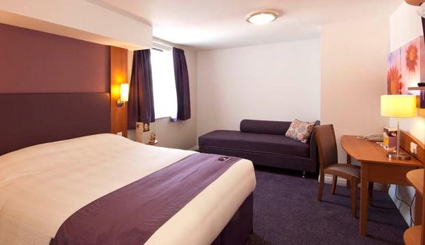 Premier Inn Exeter Central St. Davids Exterior foto